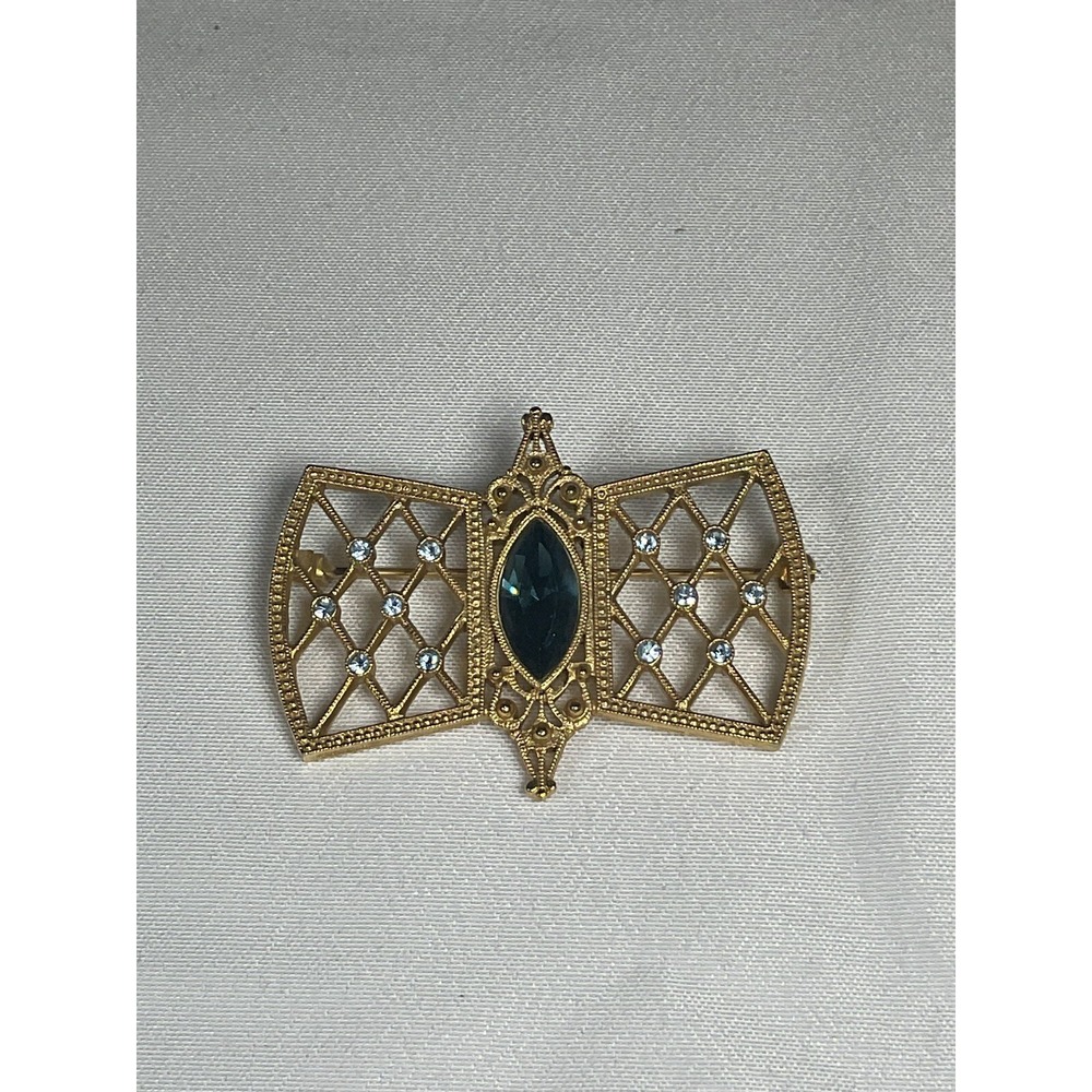 Vintage 70s 80s Faux Emerald Costume Brooch Pin‎
